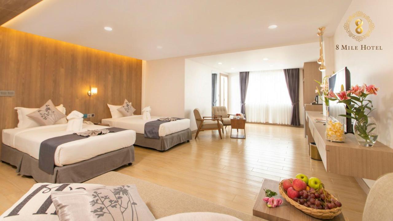 8 Mile Hotel Yangon Exteriör bild